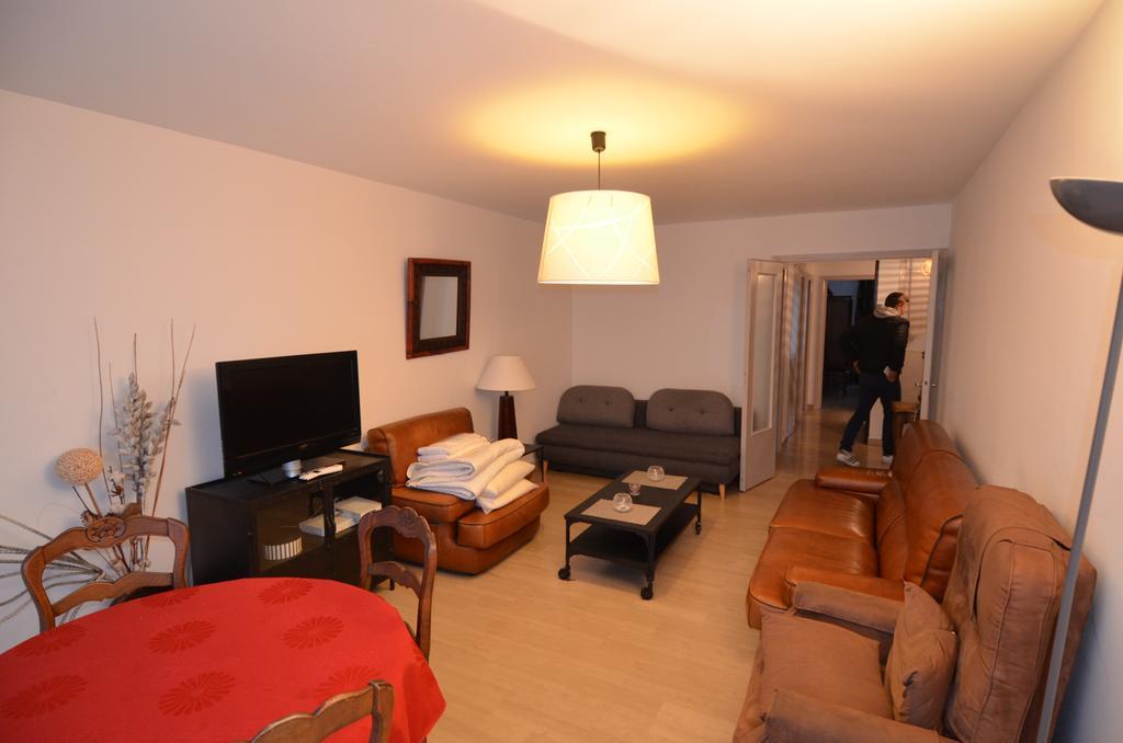 Appartement 6 Personnes Avec Terrasse Le Port 尼斯 外观 照片