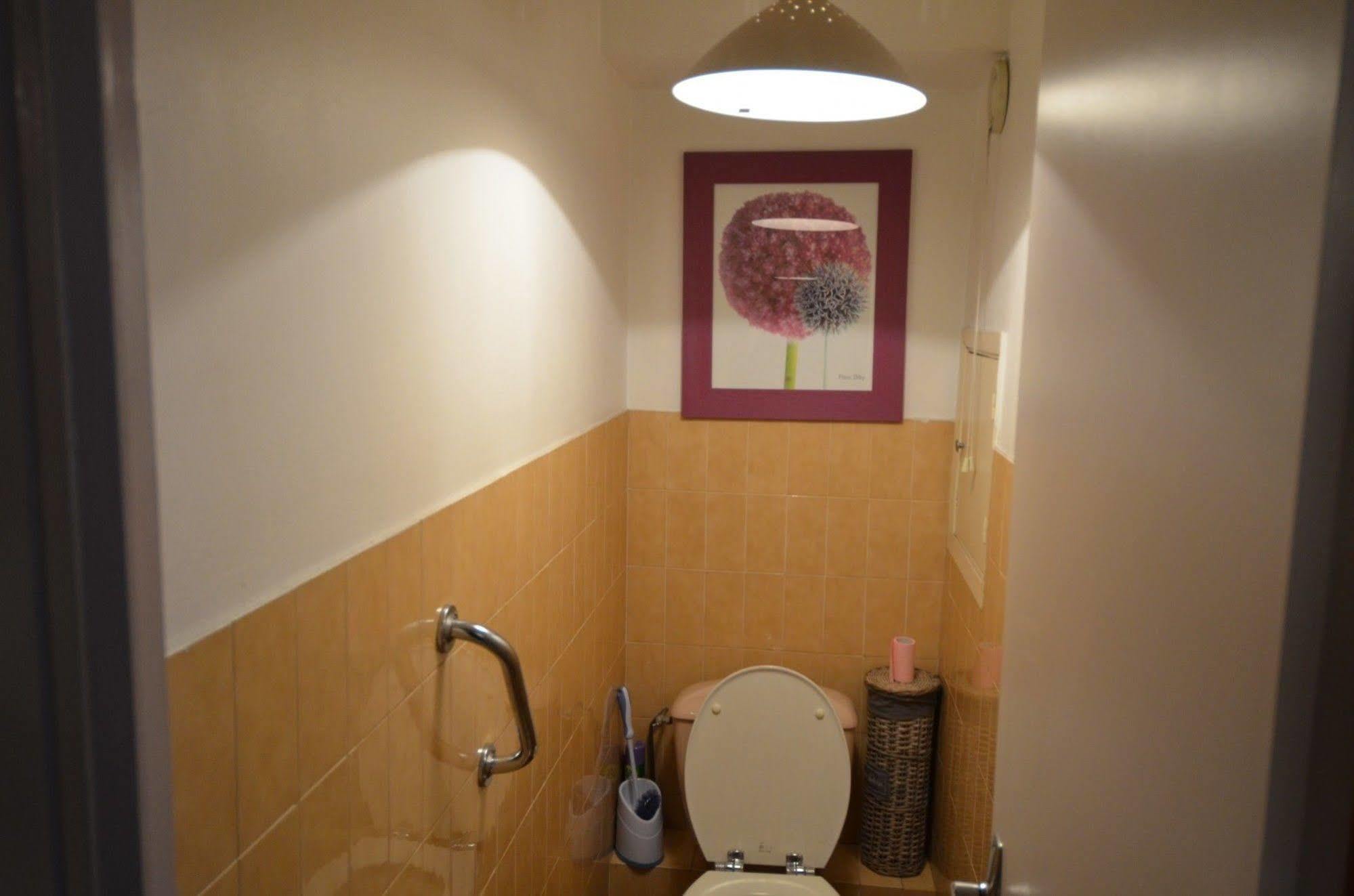 Appartement 6 Personnes Avec Terrasse Le Port 尼斯 外观 照片
