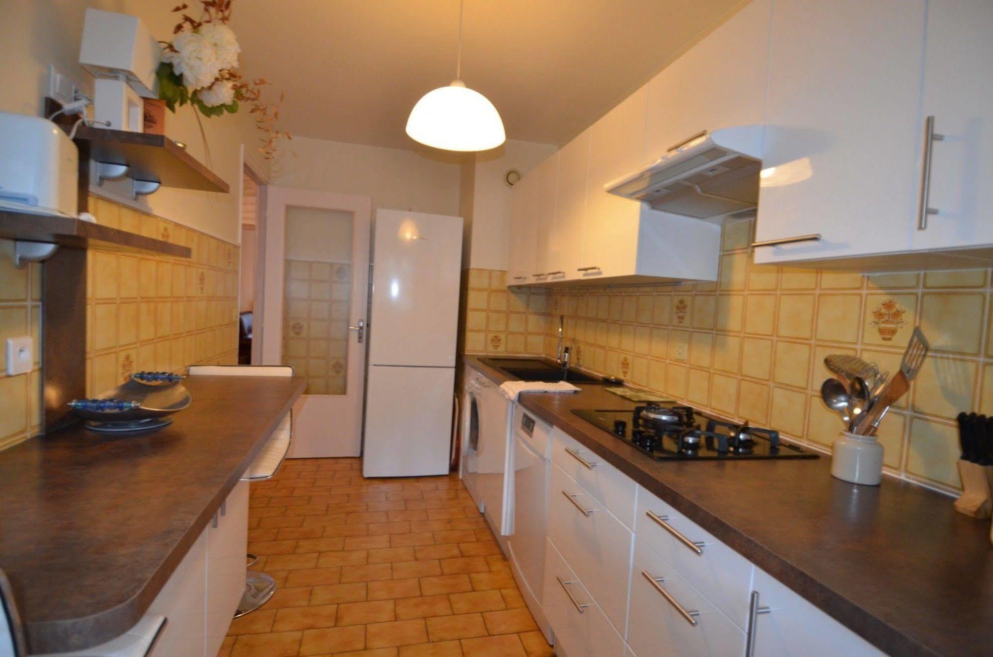 Appartement 6 Personnes Avec Terrasse Le Port 尼斯 外观 照片